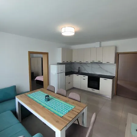 Complex Sol Marine Sunny Apartment